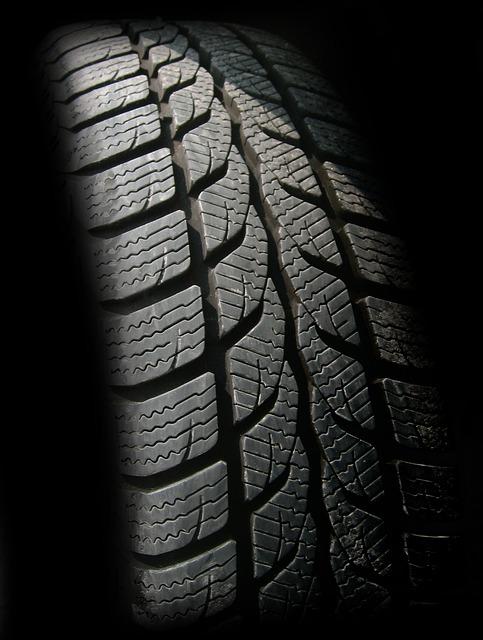 Zimní pneumatiky: jak vybrat ty správné pro vaše auto
