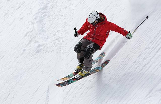 Základní techniky lyžování v Jihlavě: Dosáhněte pokročilé úrovně na sněhu
