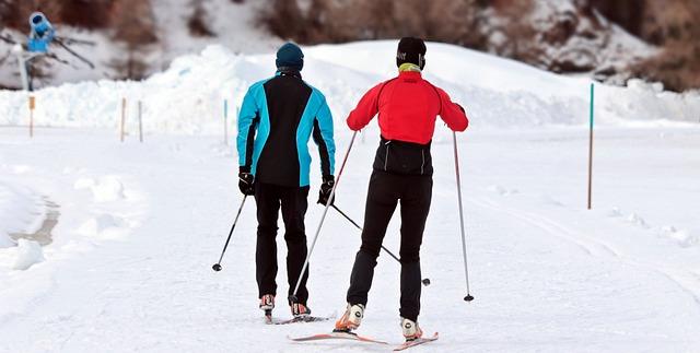 5. Zimní vybavení a oblečení: Nezbytné doplňky pro pohodlnou a teplou jízdu ve sněhu